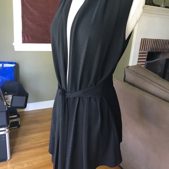 Sweater - Picture 2 of 4